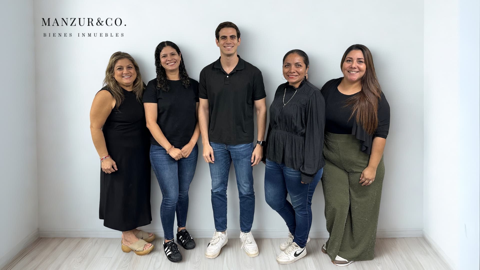 Equipo de Manzur & Co.